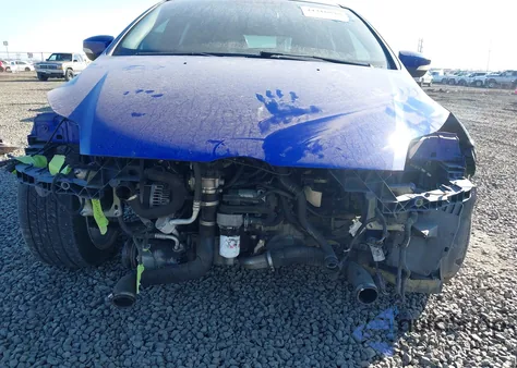 2014 Ford Focus St z USA, uszkodzony, nr VIN 1FADP3L96EL461854